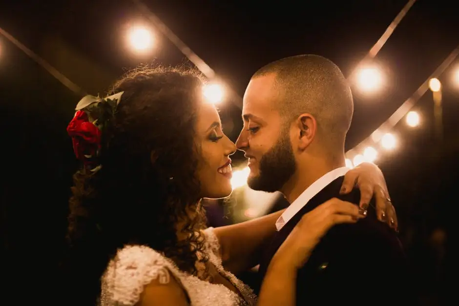 Through His Eyes: The Unfiltered Emotion of a Groom as He Beholds His Bride
